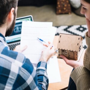 リフォーム見積もりのチェックポイントは？注意点と会社選びのコツを解説